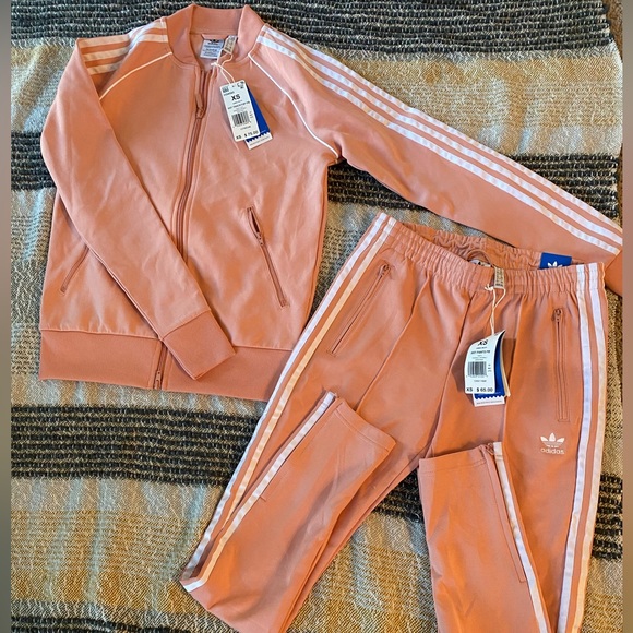 Brand New With Tags Adidas pink matching set! - Picture 1 of 3